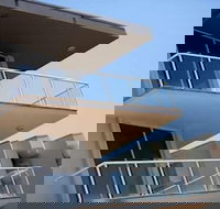 Point Residences - New Castle Holiday