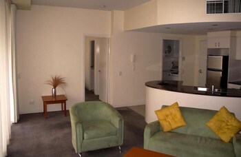 Point Residences - New Castle Holiday 4