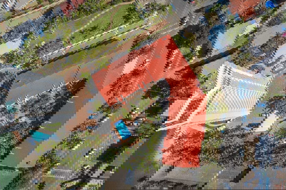 Gold Coast Mc QLD New Castle Holiday