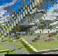 Alara Motor Inn - New Castle Holiday