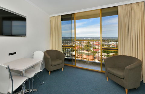 Atlantic Tower Motor Inn - New Castle Holiday 2