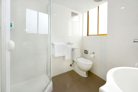 Atlantic Tower Motor Inn - New Castle Holiday 4