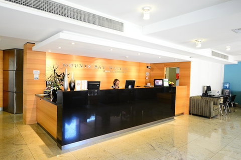 Nesuto Mounts Bay - New Castle Holiday 2