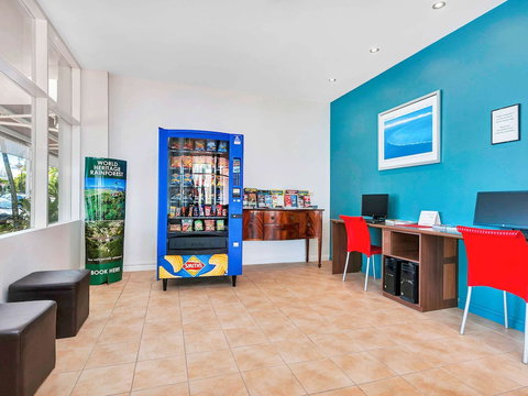 Ibis Styles Cairns - New Castle Holiday 1