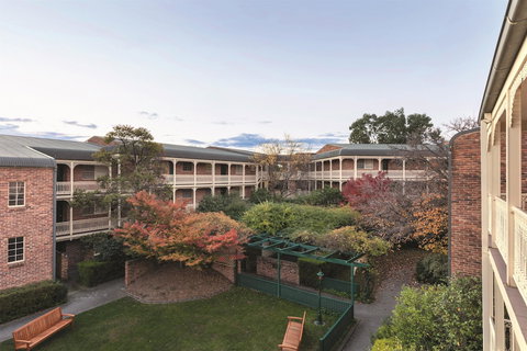 Adina Serviced Apartments Canberra Kingston - New Castle Holiday 4