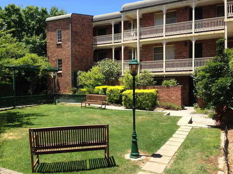 Adina Serviced Apartments Canberra Kingston - New Castle Holiday 2