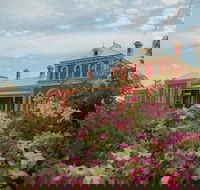 Nicholas Royal Motel - New Castle Holiday