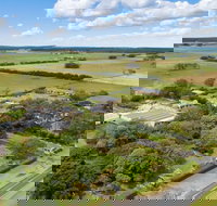 The Barn - New Castle Holiday