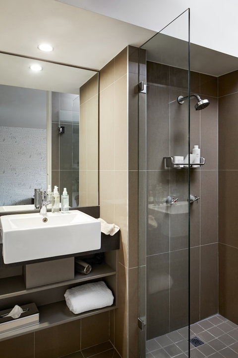 Punthill Spring Hill - New Castle Holiday 6