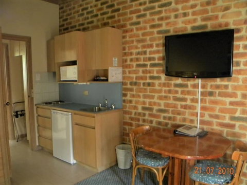 Mahogany Park - New Castle Holiday 2