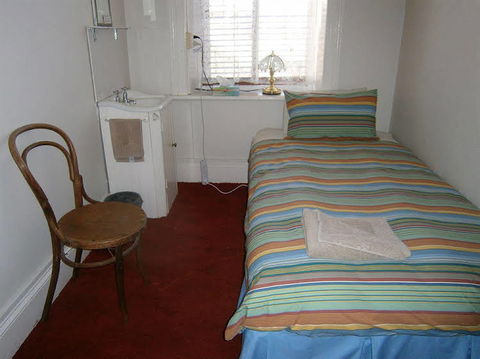 The Grand Guesthouse - New Castle Holiday 1