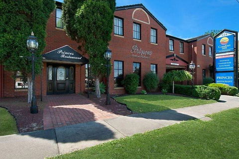 Comfort Inn & Apartments Dandenong - New Castle Holiday 1