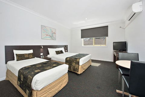 Comfort Inn & Apartments Dandenong - New Castle Holiday 4