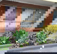 Essendon Motel - New Castle Holiday