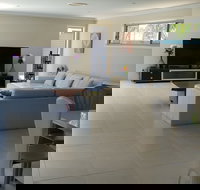 Arlia Sands Apartments - New Castle Holiday