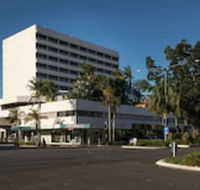 Rydges Plaza Cairns - New Castle Holiday