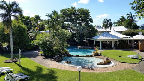 Cairns Gateway Resort - New Castle Holiday 5