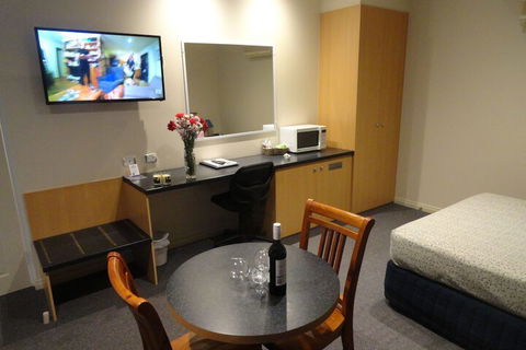 Victoria Lodge Motor Inn & Apartments - New Castle Holiday 2