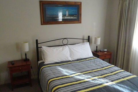 Victoria Lodge Motor Inn & Apartments - New Castle Holiday 5