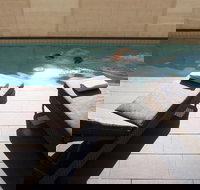 Mantra South Bank - New Castle Holiday