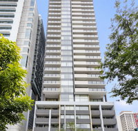 Oaks Brisbane on Margaret Suites - New Castle Holiday