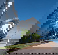 Ramada Hotel and Suites Ballina Byron - New Castle Holiday