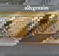 The Peninsula Riverside Serviced Apartments - New Castle Holiday