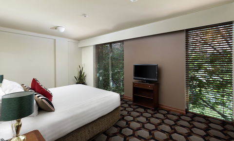 Rydges Canberra - New Castle Holiday 3