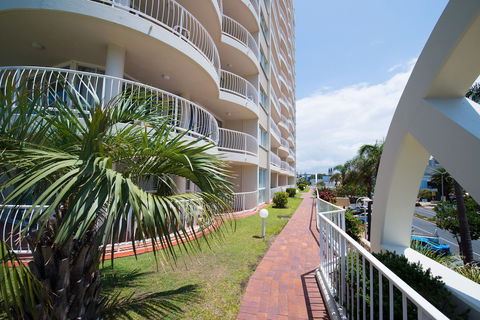 Beachcomber International Resort - New Castle Holiday 0