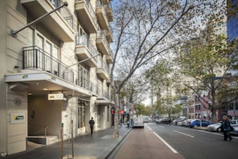 Quest On Lonsdale - New Castle Holiday 0