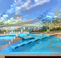 Oceana on Broadbeach - New Castle Holiday