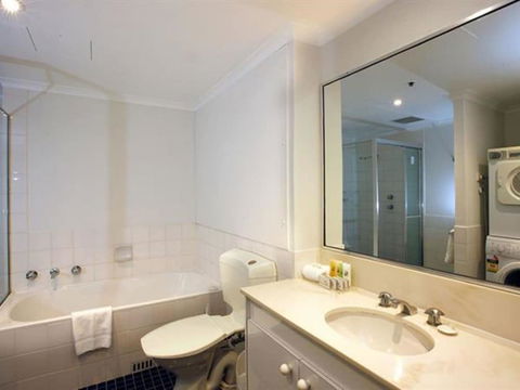 The York By Swiss-Belhotel International - New Castle Holiday 4