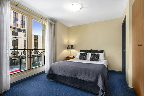 Quest Savoy - New Castle Holiday 6