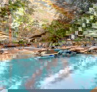 Ramada Resort by Wyndham Port Douglas - New Castle Holiday