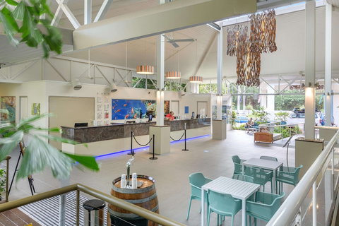 Ramada Resort By Wyndham Port Douglas - New Castle Holiday 4