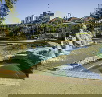 Paradise Island Resort - New Castle Holiday