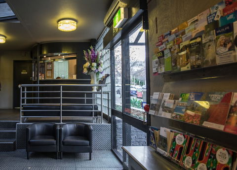 Albert Heights Serviced Apartments - New Castle Holiday 0