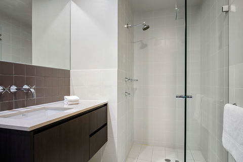 Mantra Hindmarsh Square - New Castle Holiday 6