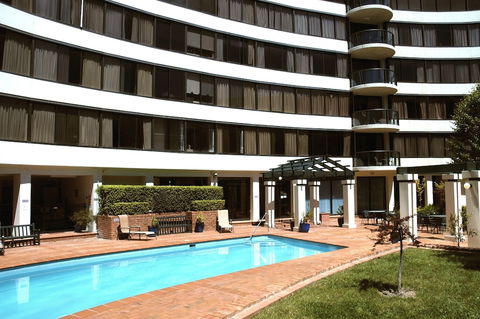 BreakFree Capital Tower - New Castle Holiday 5