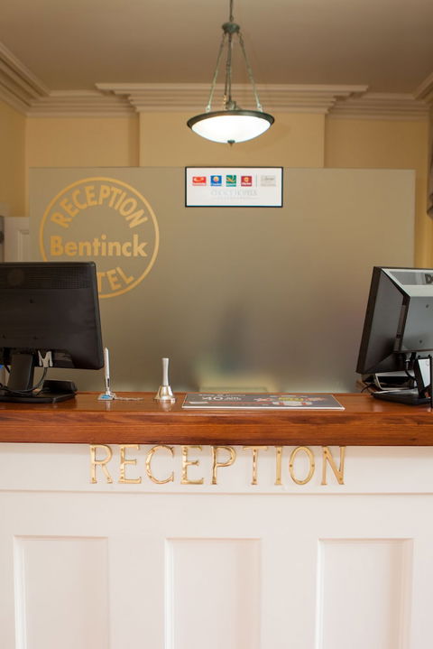 Quality Hotel Bentinck - New Castle Holiday 2