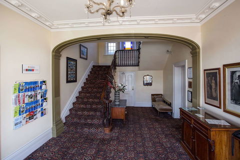 Quality Hotel Bentinck - New Castle Holiday 4