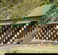Overlander Homestead Motel - New Castle Holiday