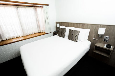 Bay Hotel Apartments - New Castle Holiday 6