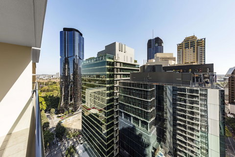 IStay River City Brisbane - New Castle Holiday 2