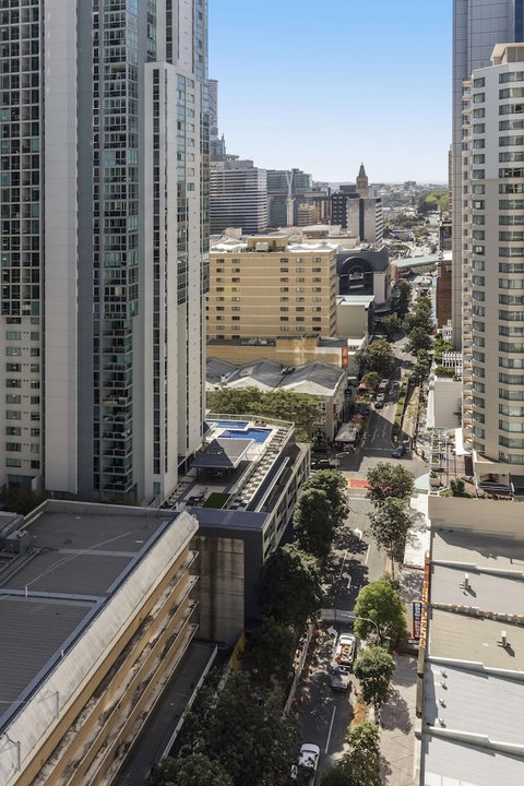 IStay River City Brisbane - New Castle Holiday 1