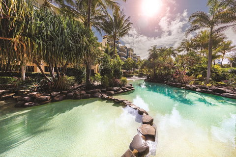 Oaks Sunshine Coast Seaforth Resort - New Castle Holiday 4