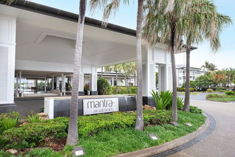 Mantra On Salt Beach - New Castle Holiday 4