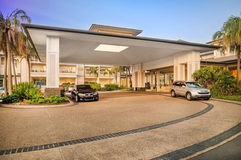 Mantra On Salt Beach - New Castle Holiday 1