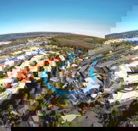 Oaks Port Stephens Pacific Blue Resort - New Castle Holiday