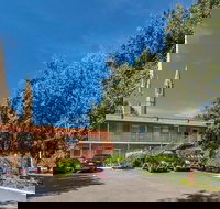 Best Western Cathedral Motor Inn - New Castle Holiday